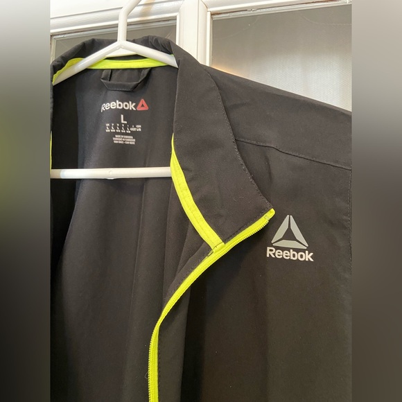Reebok “Speedwick” lightweight zip up - Picture 3 of 4